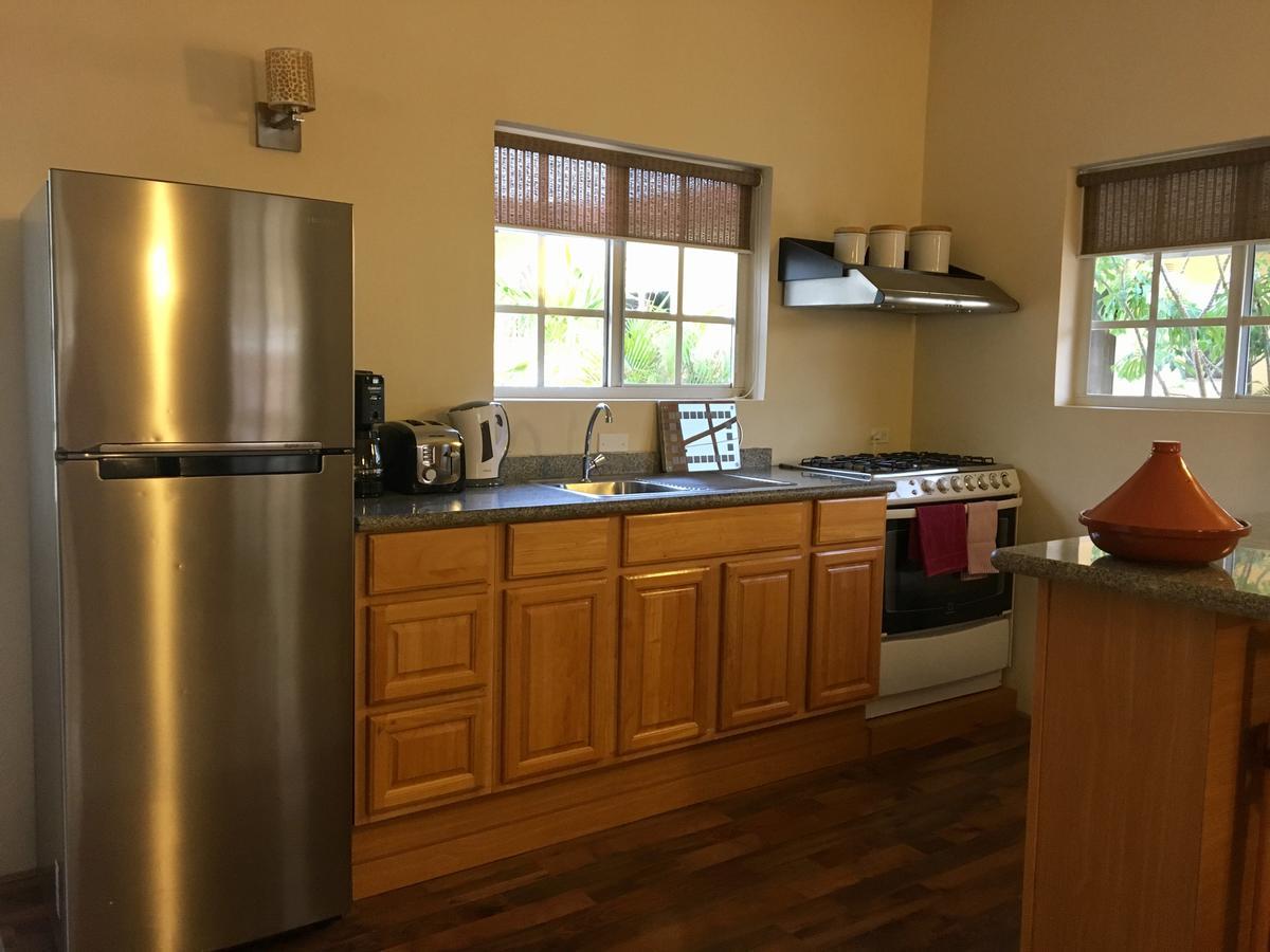 Apartament Bubali Gardens Palm Beach Zewnętrze zdjęcie